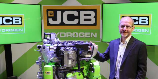 JCB Motor Bagger und Lader